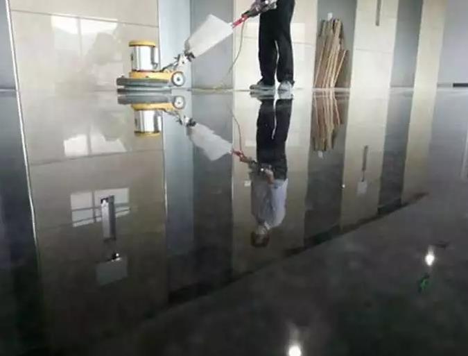 ʯ���z��ô�x��