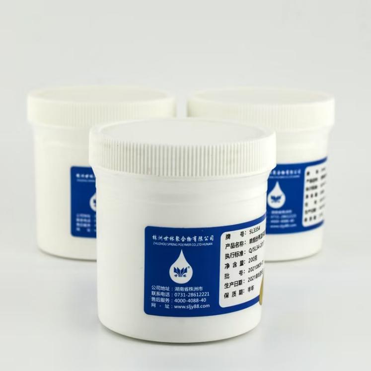 ���Ԫ����ճ���z