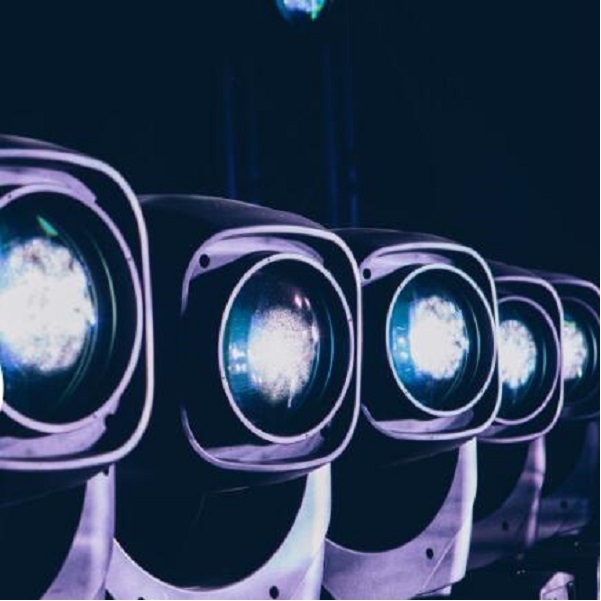 �ߜ�?z��)��^ճ���z